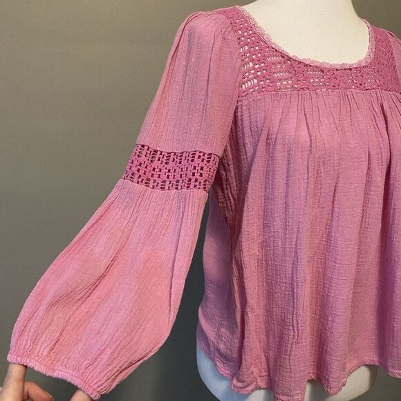 Sold  - Picture 3 of 7